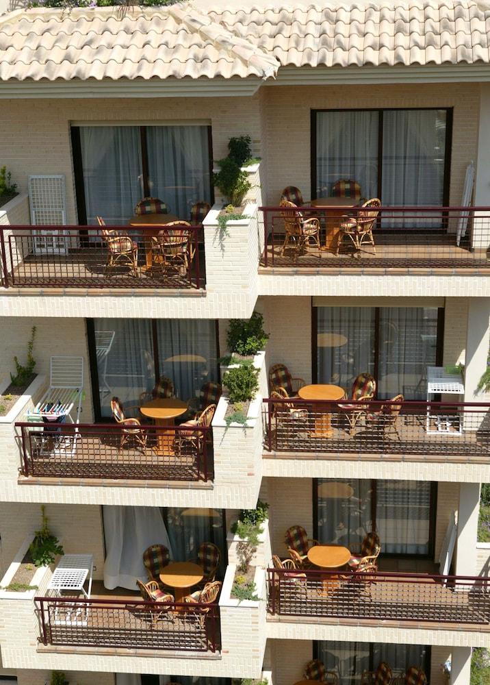 Apartamentos Albir Confort - Avenida III 阿尔比尔 外观 照片