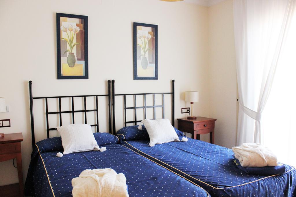 Apartamentos Albir Confort - Avenida III 阿尔比尔 客房 照片