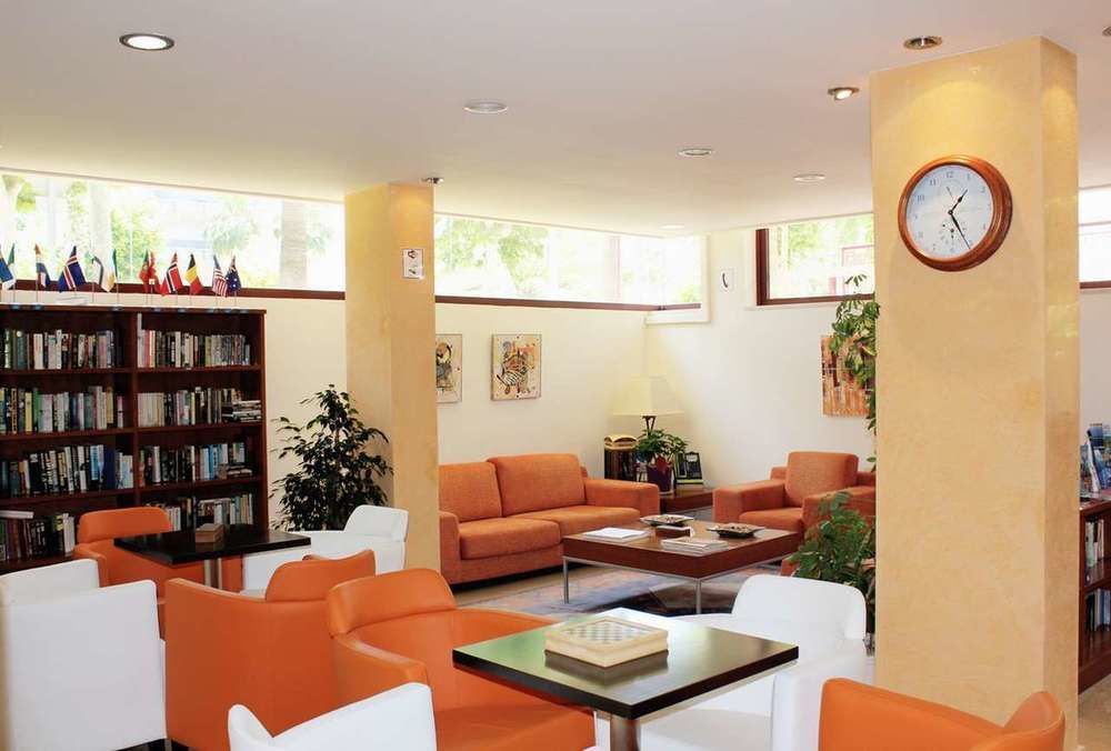 Apartamentos Albir Confort - Avenida III 阿尔比尔 外观 照片